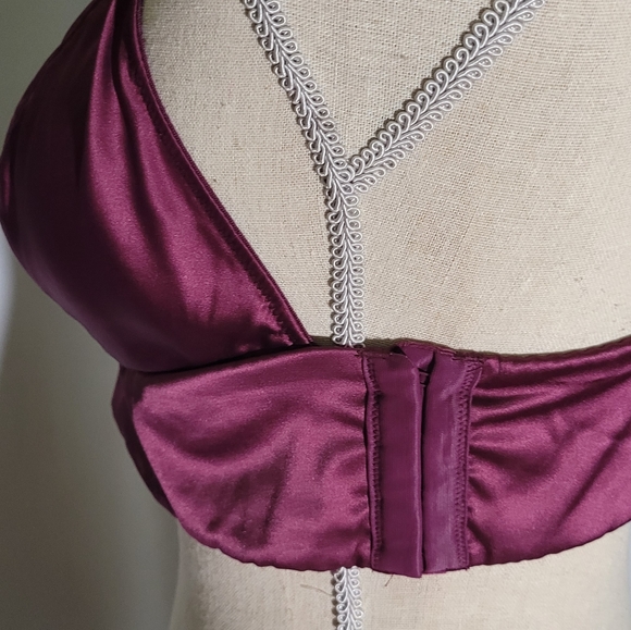 Very Sexy Victoria's Secret Set💜 - Picture 11 of 16